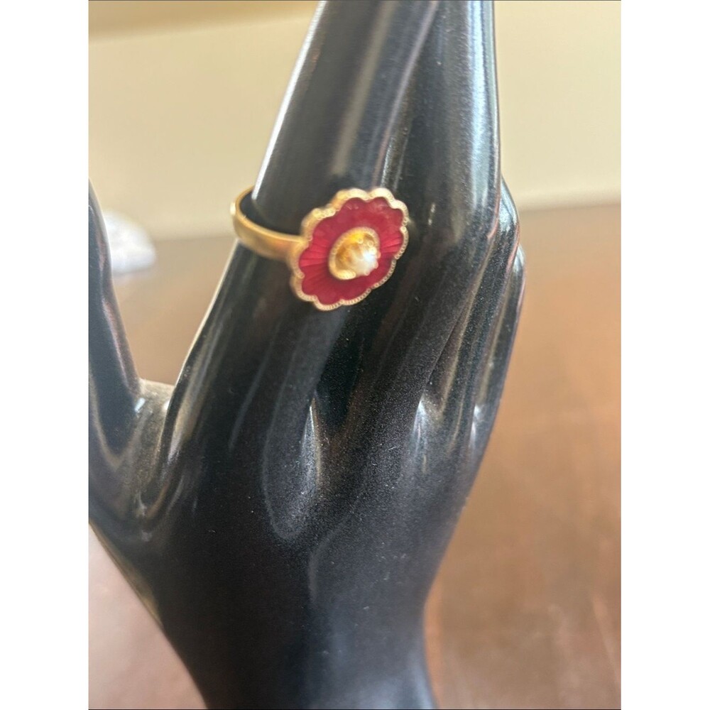 Gold Red Flower Ring with Center Accent